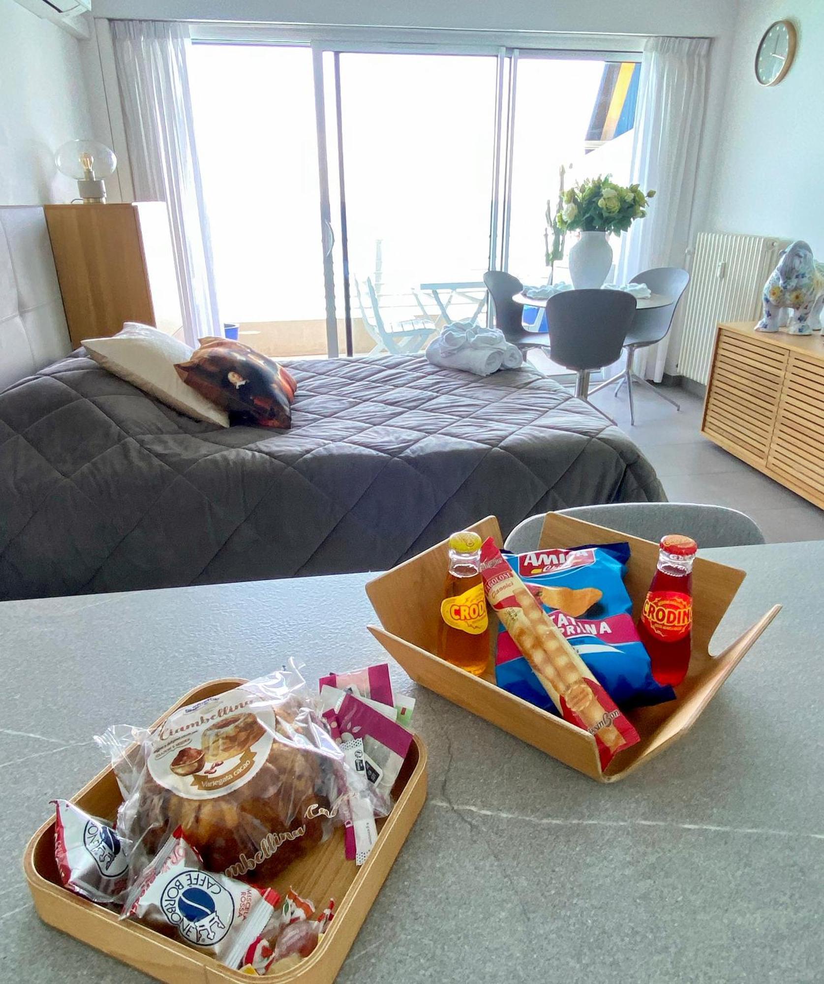 Sea View Studio, Huge Terrace On The 4Th Floor Διαμέρισμα Μεντόν Εξωτερικό φωτογραφία